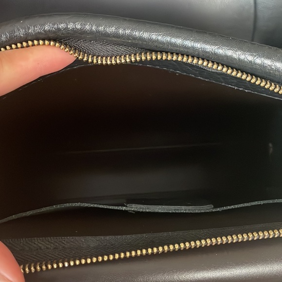 SOLD‼️‼️Authentic FURLA Two-face Crossbody Bag🖤 - Picture 12 of 17